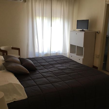 G&D Hotel Deanna Pool&Brunch 米兰马瑞提那 客房 照片
