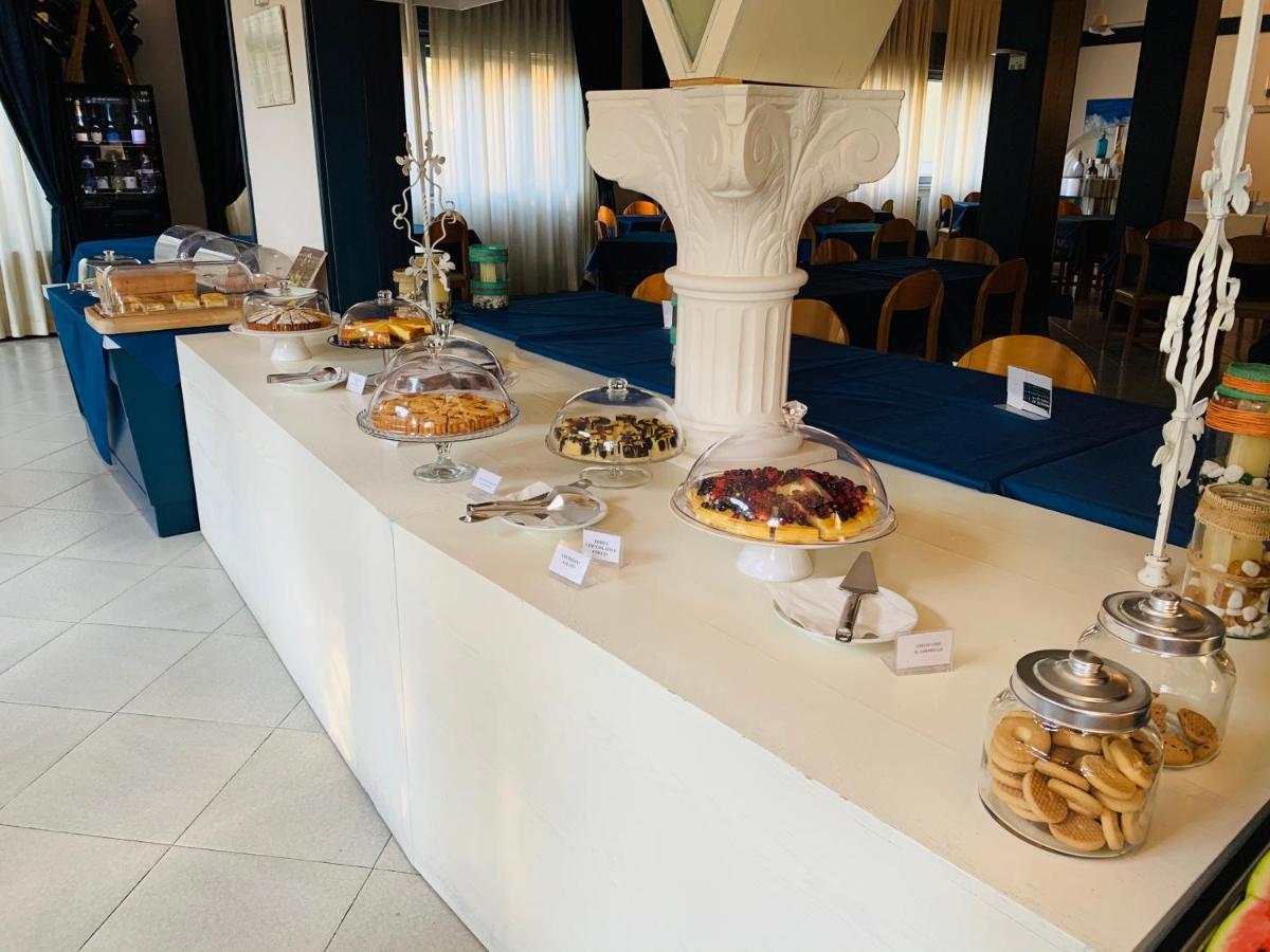 G&D Hotel Deanna Pool&Brunch 米兰马瑞提那 外观 照片