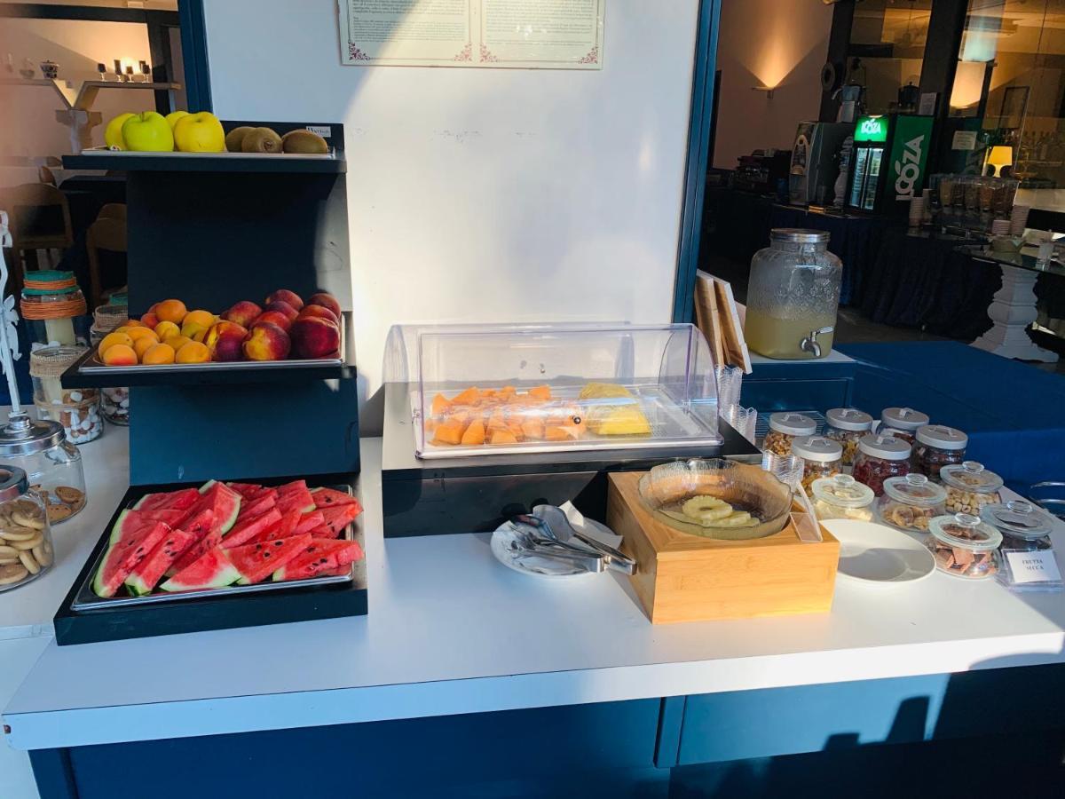 G&D Hotel Deanna Pool&Brunch 米兰马瑞提那 外观 照片