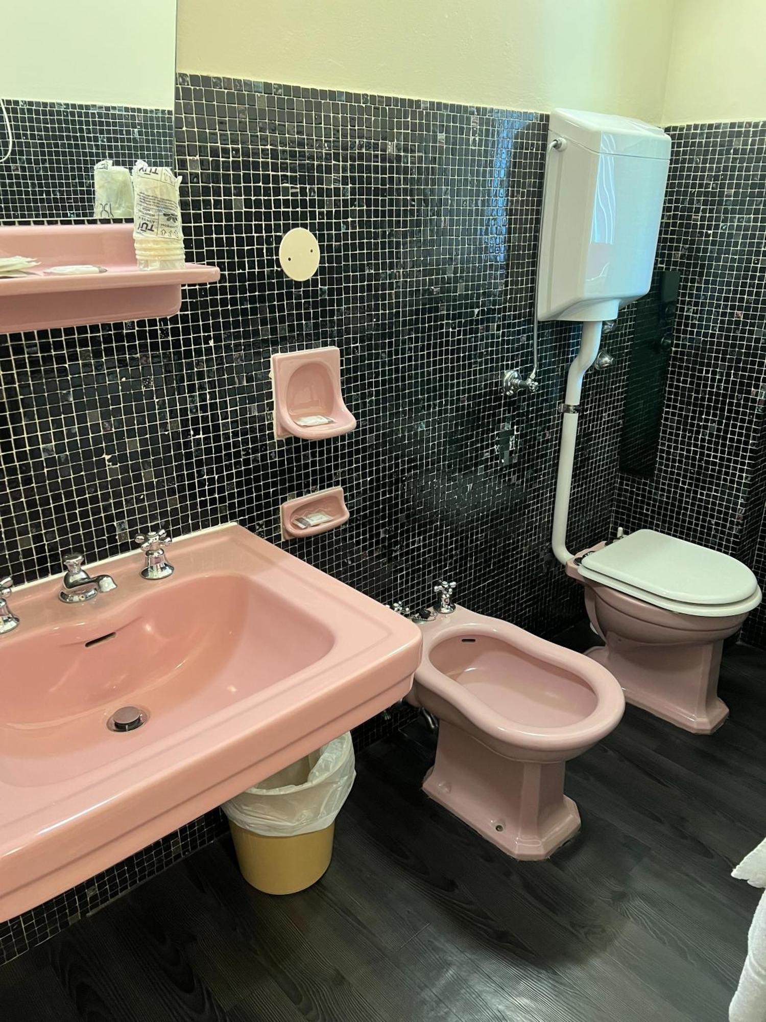 G&D Hotel Deanna Pool&Brunch 米兰马瑞提那 客房 照片